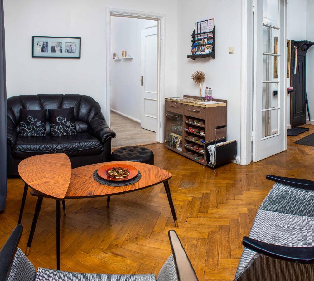 Central Perk Apartments 里加 外观 照片